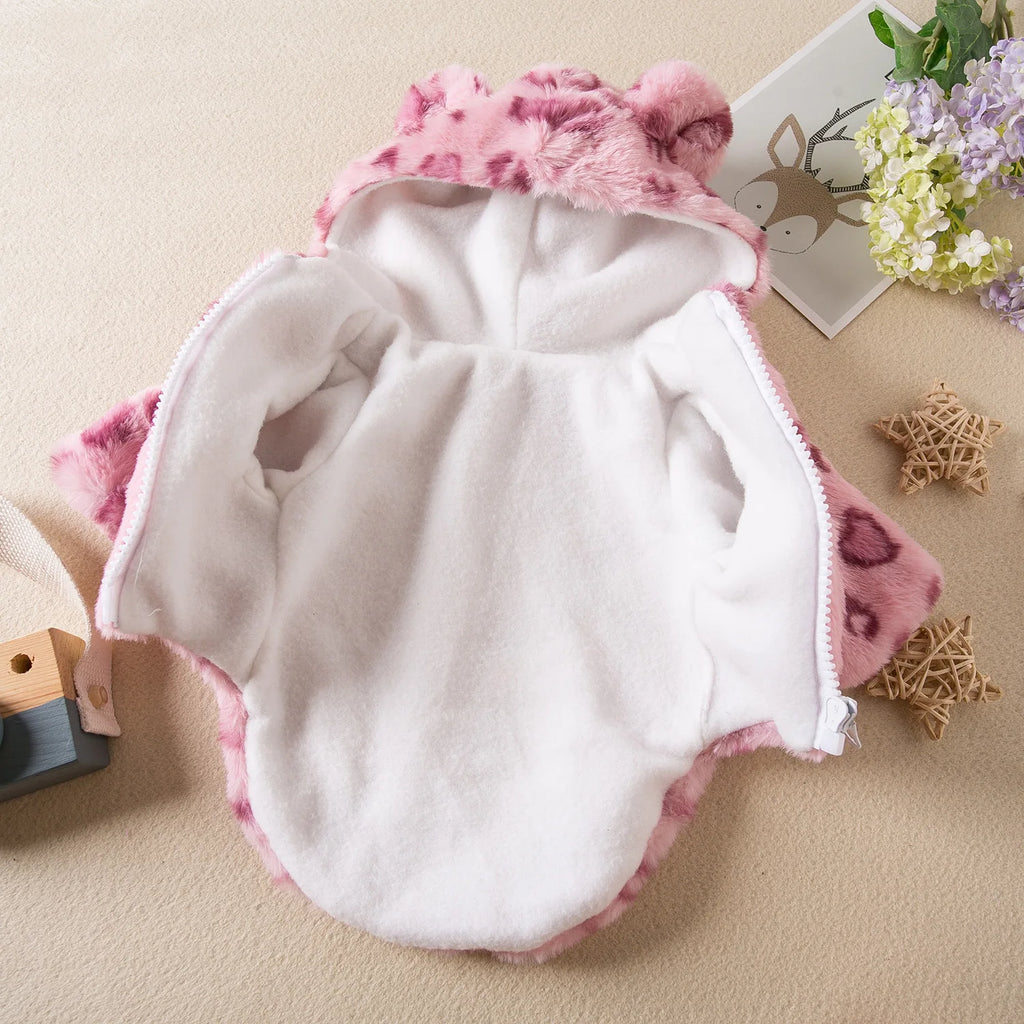 🐆 The "Wild Child" Leopard Fleece