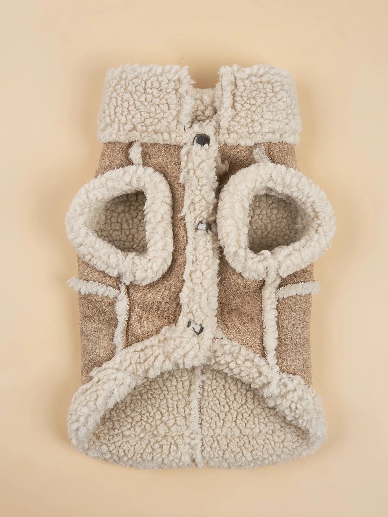 🏔️ The "Apres-Ski" Shearling Vest